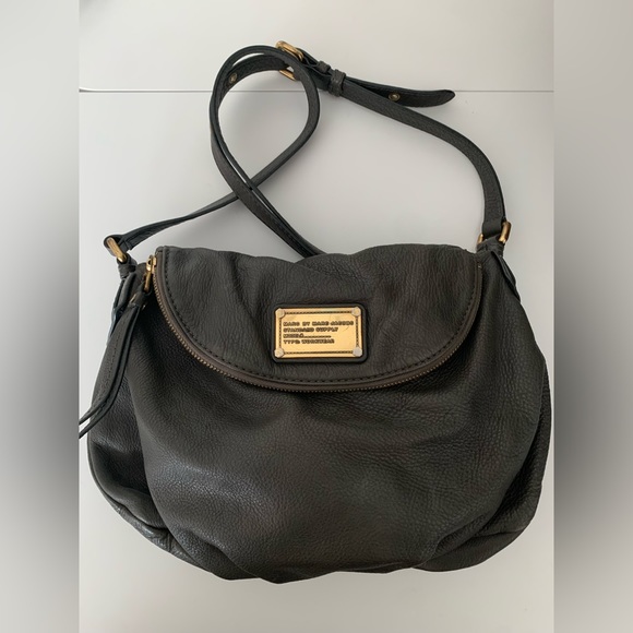 Marc Jacobs Bags Marc Jacobs Natasha Crossbody Bag Grey Poshmark